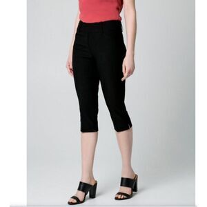 Le Chateau Stretch Tech Straight Leg Crop Pant Size 18 Black
